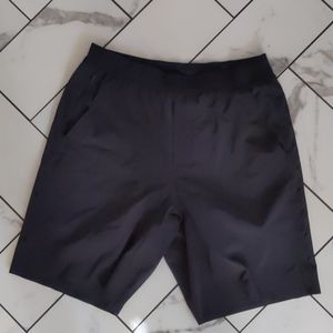 Ten Thousand Interval Short (lined)